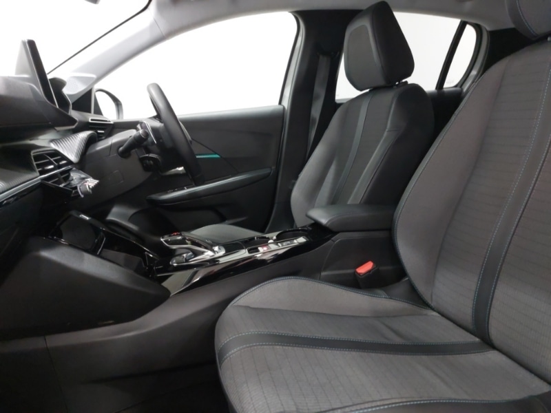 Used Peugeot 208 2021 for sale - 77838001: Photo 5