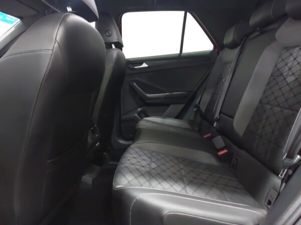 Used Volkswagen T-Roc 2023 for sale - 75663877: Photo 6