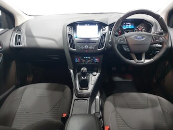 Used Ford Focus 2017 for sale - 79131284: Photo