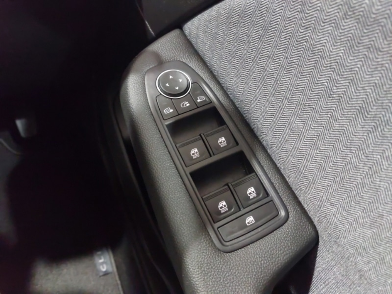 Used Renault Clio 2024 for sale - 77669869: Photo 13