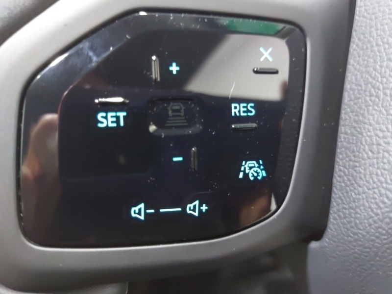 Used Ford Explorer 2025 for sale - 76880370: Photo 12