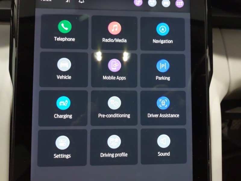 Used Ford Explorer 2025 for sale - 76880370: Photo 17