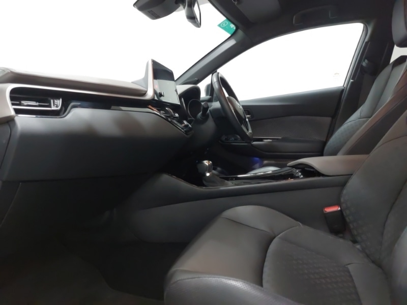 Used Toyota C-HR 2022 for sale - 76062935: Photo 5