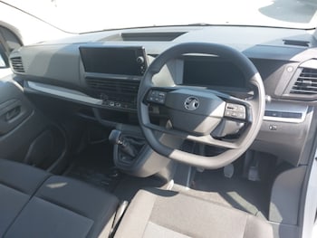 Used Vauxhall Vivaro 2025 for sale - 79020275: Photo