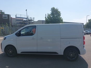 Used Vauxhall Vivaro 2025 for sale - 79020275: Photo