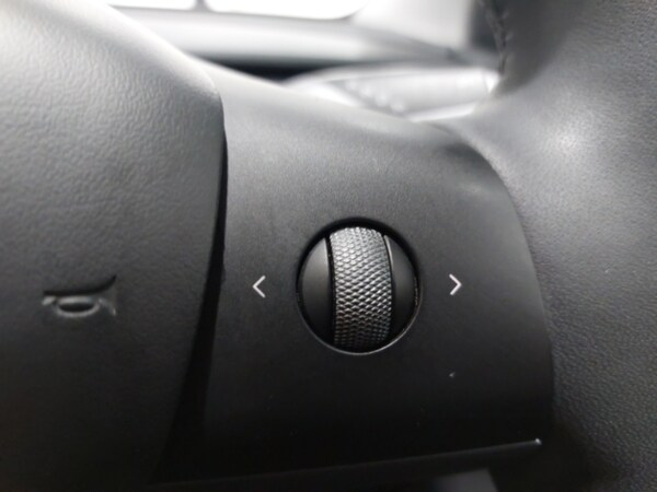 Used Tesla Model Y 2022 for sale - 76269218: Photo 13