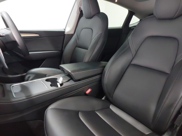 Used Tesla Model Y 2022 for sale - 76269218: Photo 5