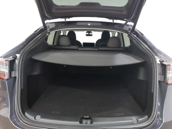 Used Tesla Model Y 2022 for sale - 76269218: Photo 8