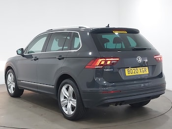 Used Volkswagen Tiguan 2020 for sale - 79555475: Photo