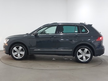 Used Volkswagen Tiguan 2020 for sale - 79555475: Photo