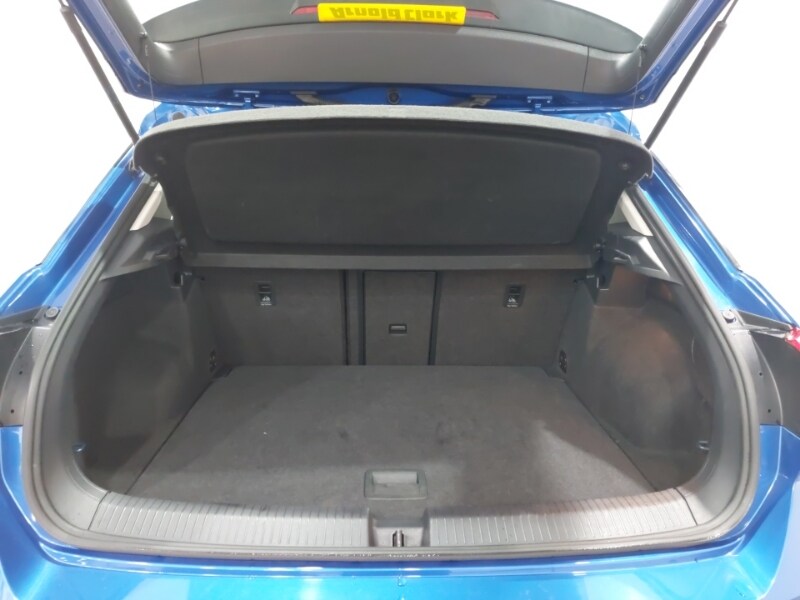 Used Volkswagen T-Roc 2018 for sale - 77273254: Photo 8