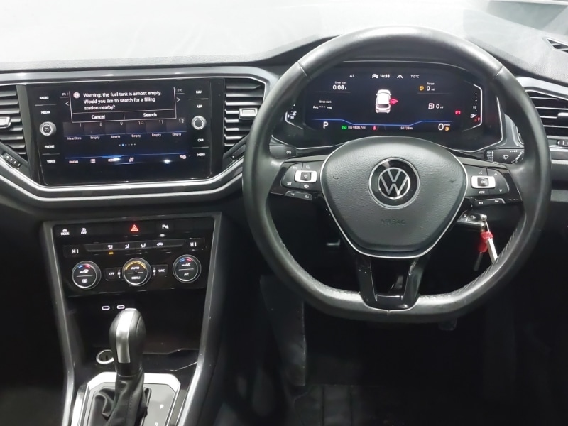 Used Volkswagen T-Roc 2021 for sale - 76853979: Photo 10