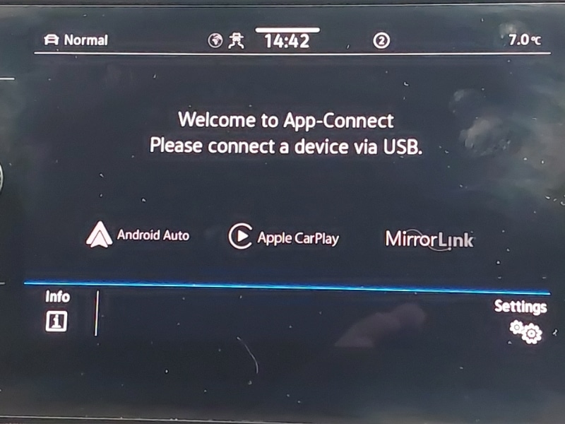 Used Volkswagen T-Roc 2021 for sale - 76853979: Photo 19