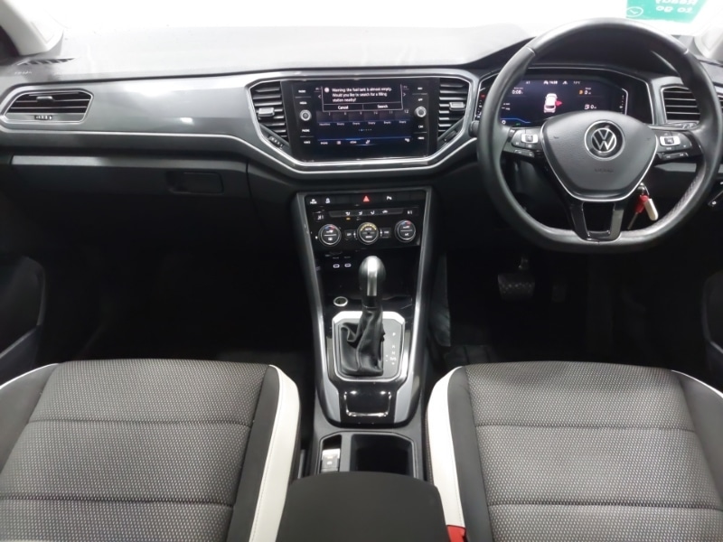 Used Volkswagen T-Roc 2021 for sale - 76853979: Photo 2