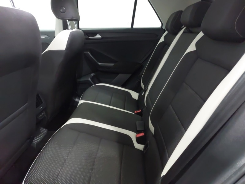 Used Volkswagen T-Roc 2021 for sale - 76853979: Photo 6