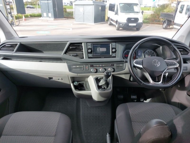 Used Volkswagen Transporter 2021 for sale - 76384035: Photo 2