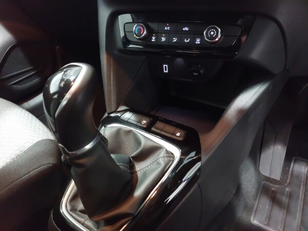 Used Vauxhall Corsa 2024 for sale - 76208440: Photo 12
