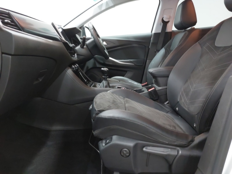 Used Vauxhall Grandland 2023 for sale - 77637216: Photo 5