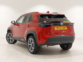 Used Toyota Yaris Cross 2022 for sale - 76169707: Photo 3