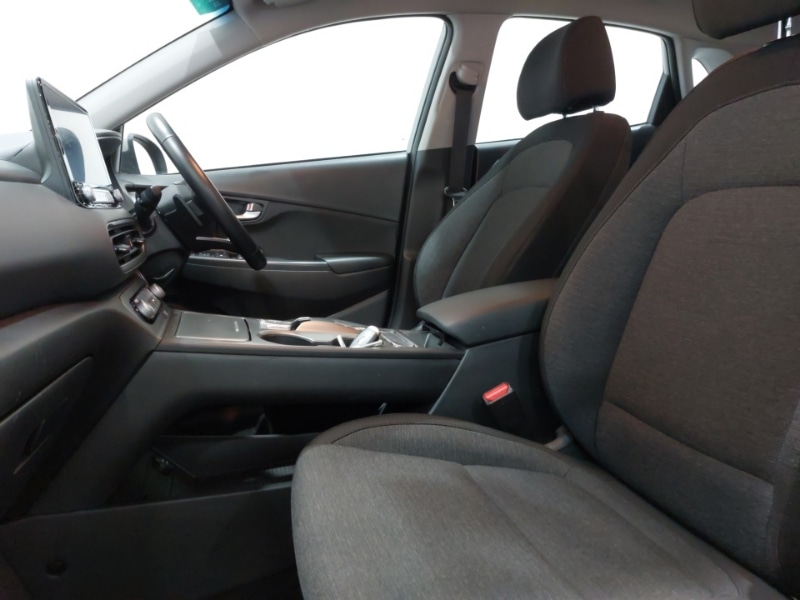 Used Hyundai KONA 2023 for sale - 77716931: Photo 5