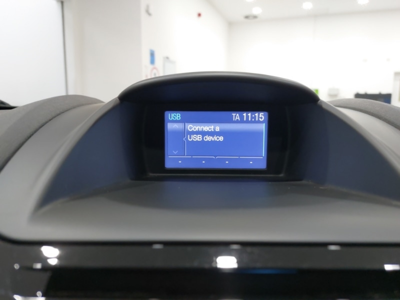 Used Ford Fiesta 2017 for sale - 77024784: Photo 17