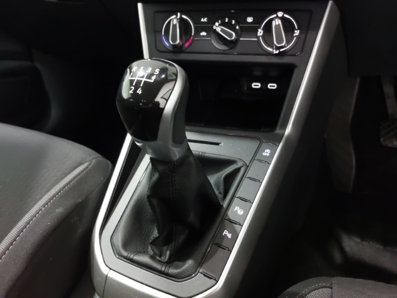 Used Volkswagen Taigo 2023 for sale - 77999898: Photo 12