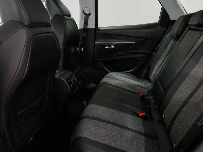 Used Peugeot 3008 2017 for sale - 77100469: Photo 6