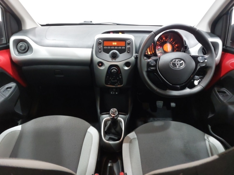Used Toyota AYGO 2018 for sale - 77503584: Photo 2