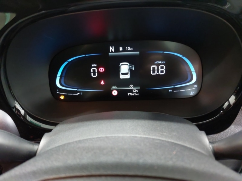 Used Hyundai i10 2024 for sale - 77960502: Photo 11