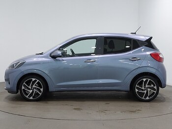 Used Hyundai i10 2024 for sale - 77960502: Photo