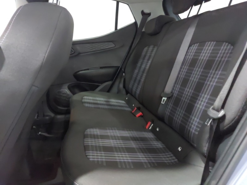 Used Hyundai i10 2024 for sale - 77960502: Photo 6