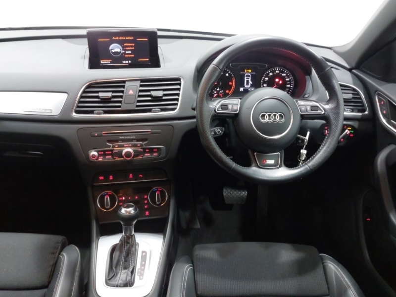 Used Audi Q3 2017 for sale - 76537257: Photo 10