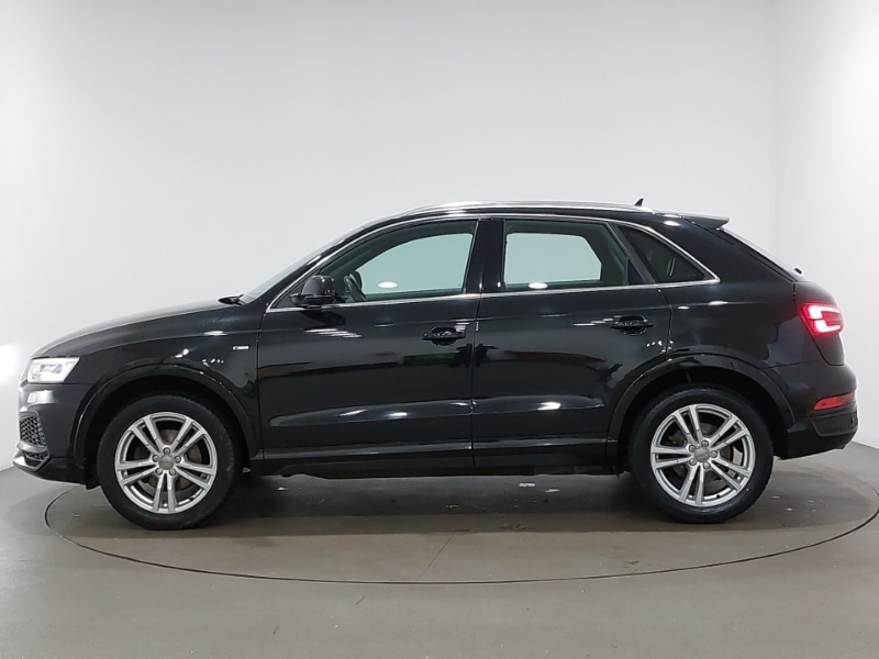 Used Audi Q3 2017 for sale - 76537257: Photo 4