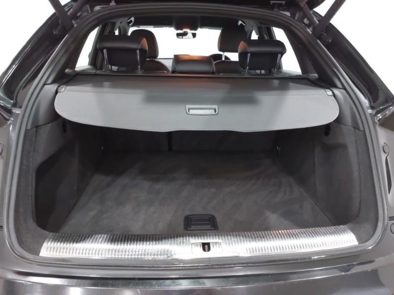 Used Audi Q3 2017 for sale - 76537257: Photo 8