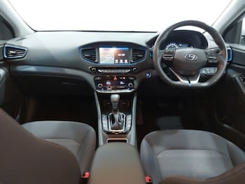 Used Hyundai IONIQ 2017 for sale - 77503071: Photo