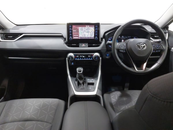 Used Toyota RAV4 2022 for sale - 76233416: Photo 2