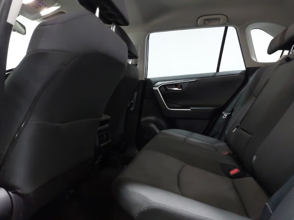 Used Toyota RAV4 2022 for sale - 76233416: Photo 6