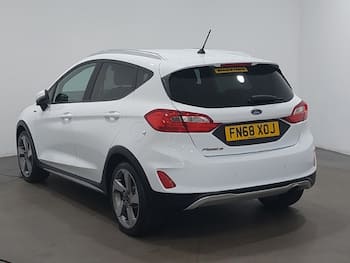 Used Ford Fiesta 2018 for sale - 79647672: Photo