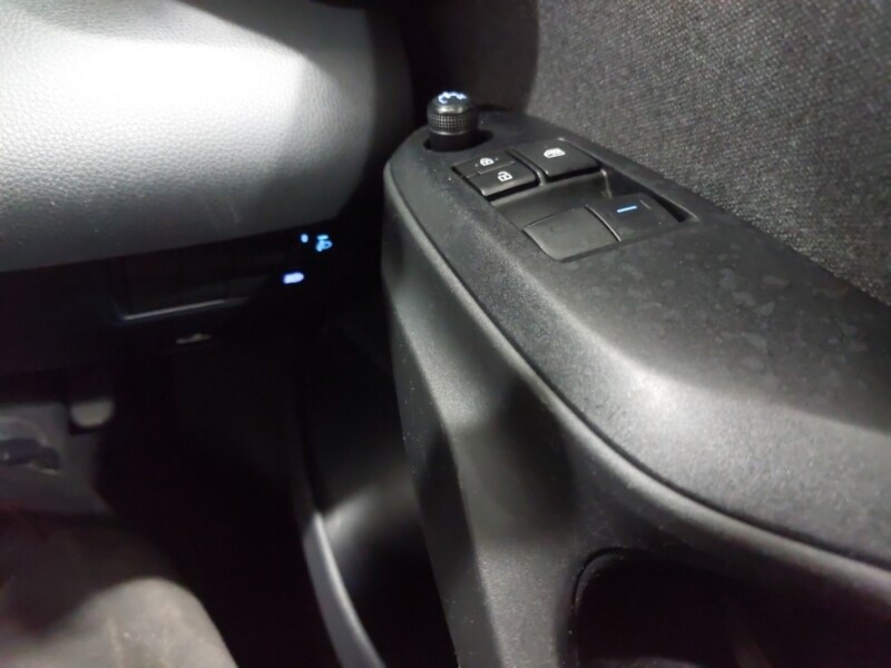 Used Toyota Yaris 2021 for sale - 76779969: Photo 13