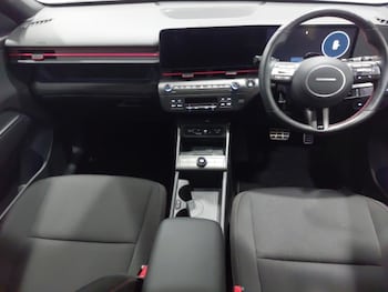 Used Hyundai KONA 2025 for sale - 76160931: Photo 2