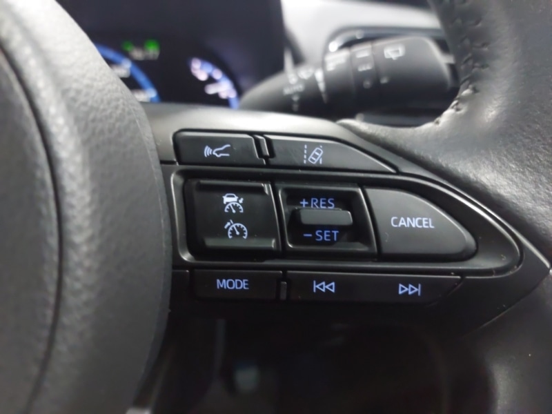 Used Toyota Yaris Cross 2022 for sale - 76392946: Photo 14