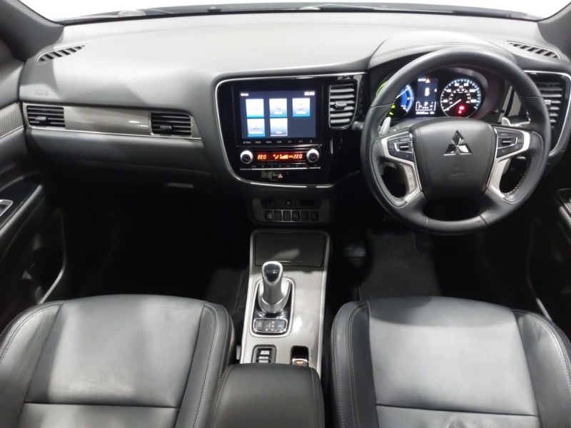 Used Mitsubishi Outlander 2020 for sale - 78203287: Photo 2