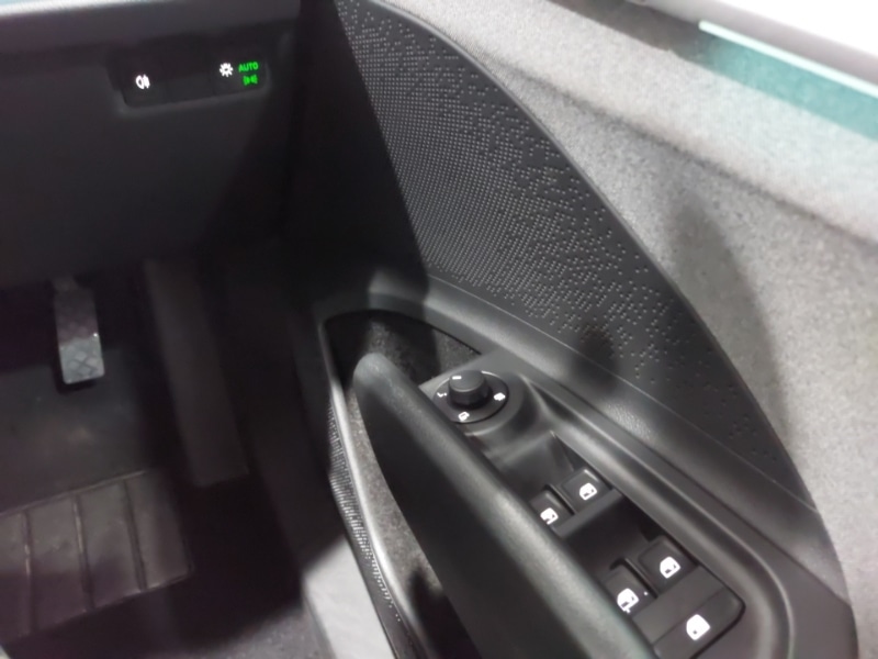 Used Skoda Enyaq 2023 for sale - 77635850: Photo 13