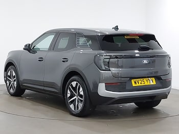 Used Ford Explorer 2025 for sale - 76708204: Photo