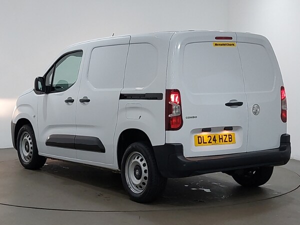 Used Vauxhall Combo 2024 for sale - 76309195: Photo 3