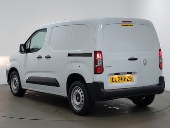 Used Vauxhall Combo 2024 for sale - 76309195: Photo 3