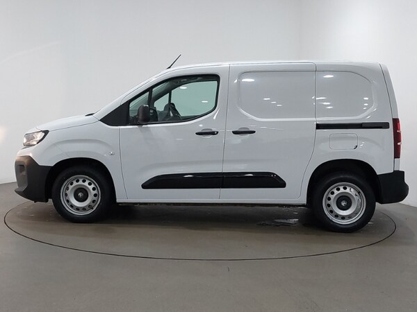 Used Vauxhall Combo 2024 for sale - 76309195: Photo 4