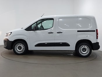 Used Vauxhall Combo 2024 for sale - 76309195: Photo 4