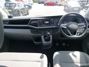 Used Volkswagen Transporter Shuttle 2024 for sale - 79364205: Photo