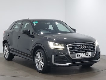 Audi - Q2